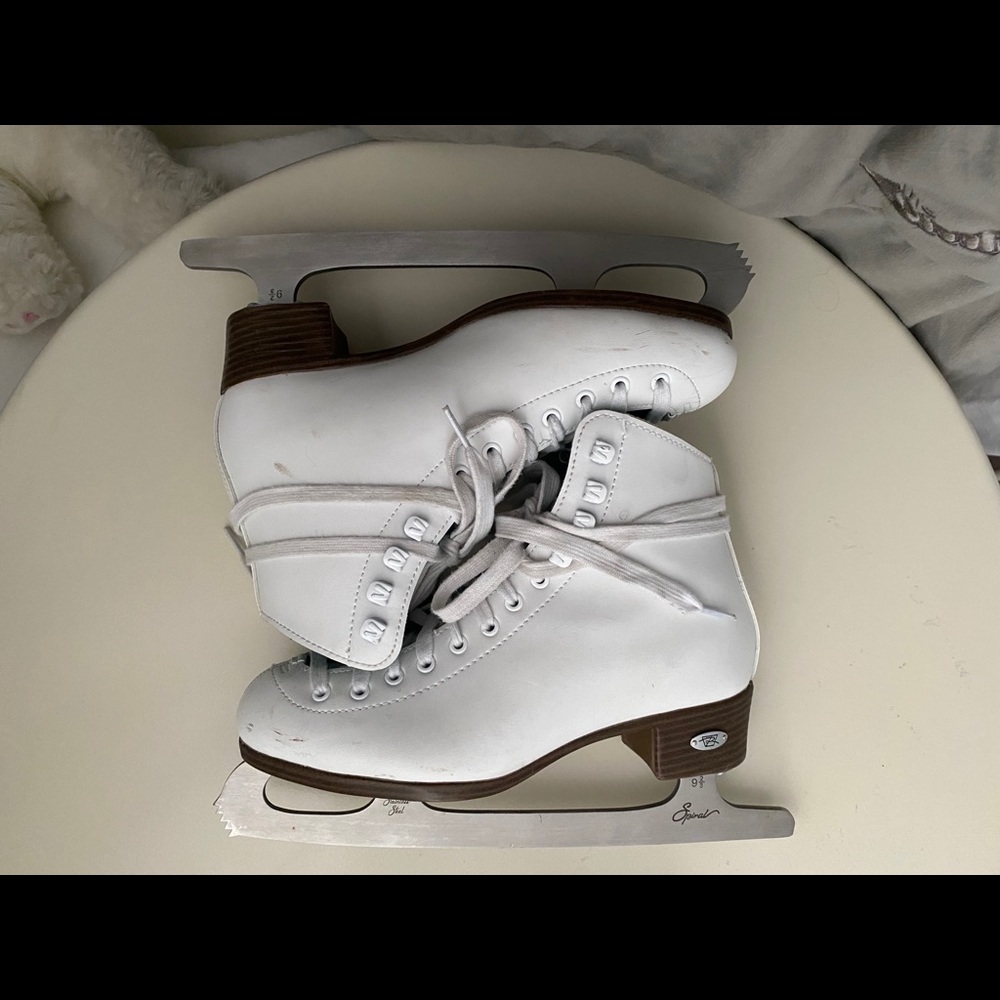 Riedell Skates